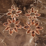 New Exaggerated Rhinestone Earrings Fashionable And Luxurious High-Grade Flower Shaped Rhinestone Shiny Earrings